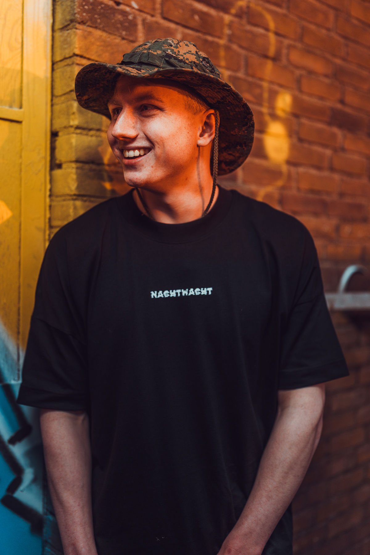 Loading... just a sec